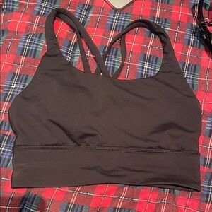 Black lululemon sports bra